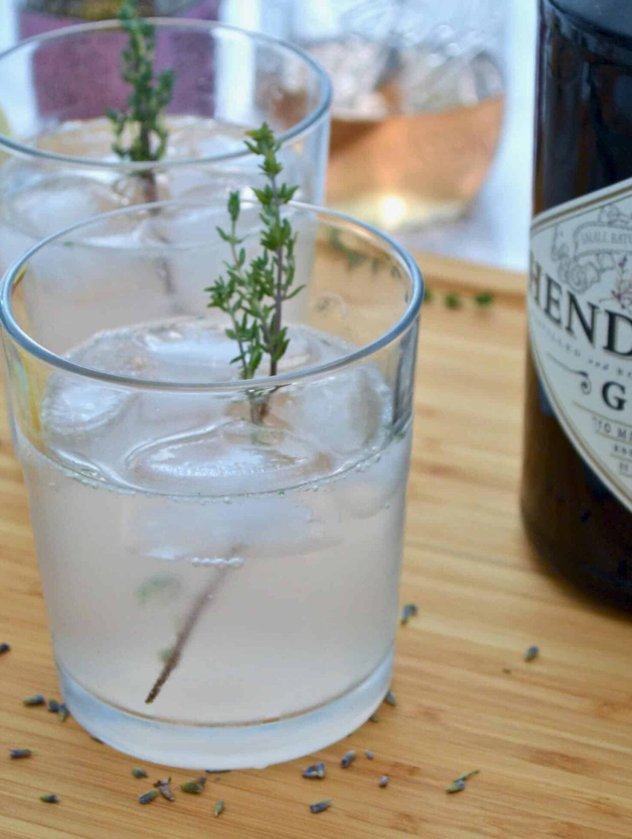 lavender gin and tonic