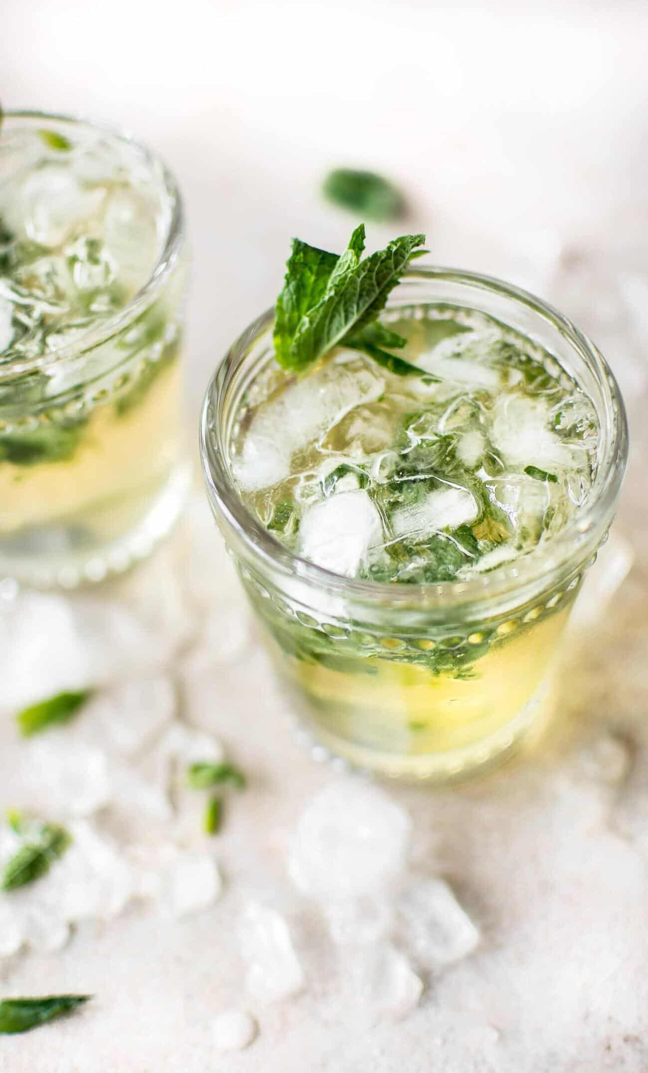 21 Mint Cocktail Recipes that are So Refreshing An Unblurred Lady