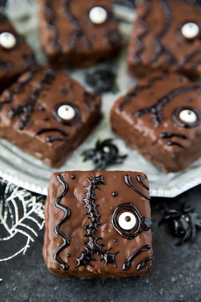 35 Halloween Dessert Recipes for Trick or Treating