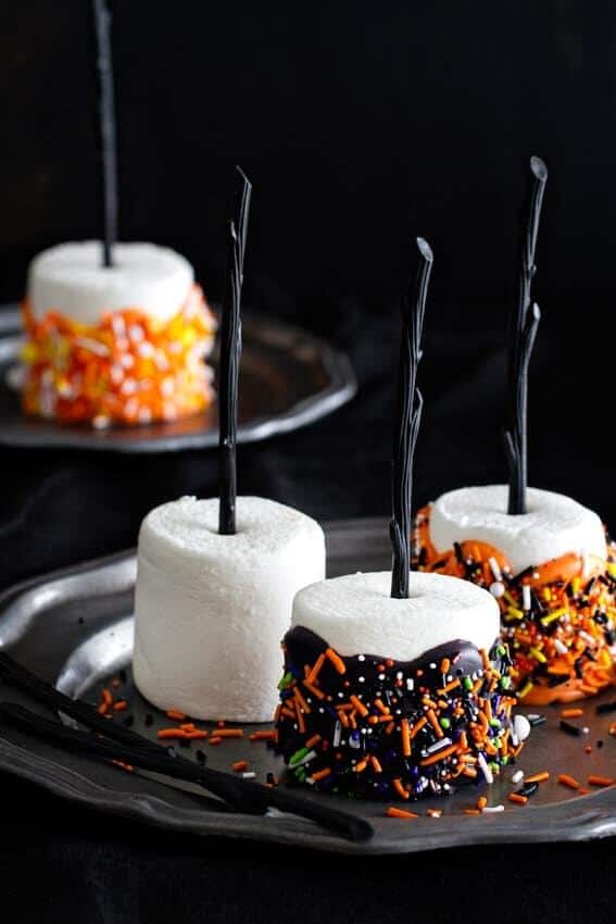 35 Halloween Dessert Recipes for Trick or Treating