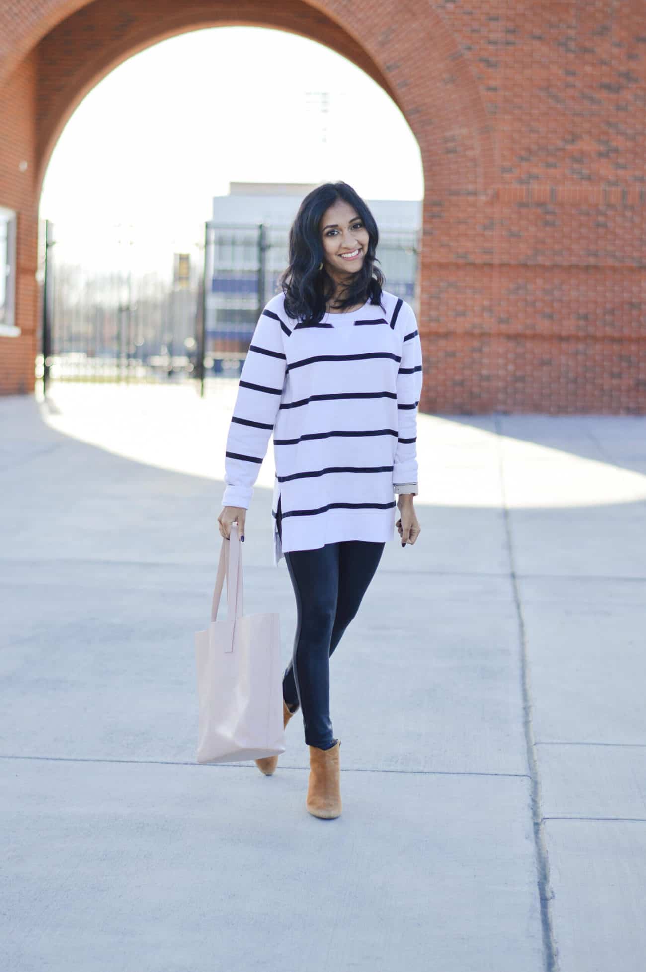 tops to wear with spanx leggings depot